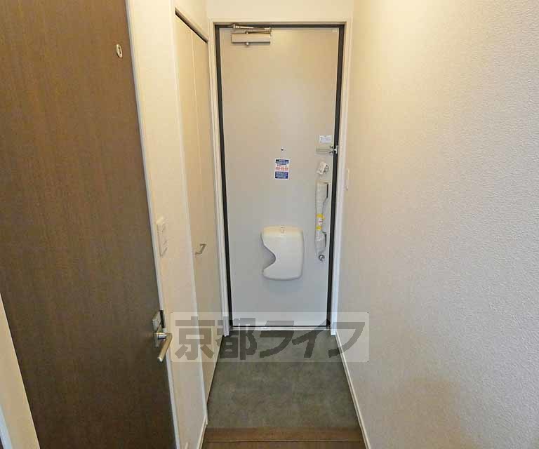 玄関　玄関です。