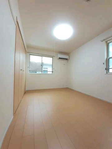 その他部屋・スペース　明るい色調の室内です