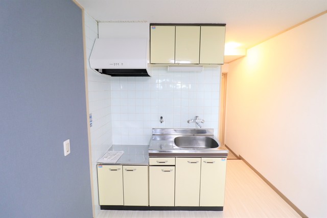 キッチン　２口ガスコンロ設置可能