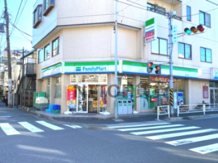 コンビニ　ファミリーマート 神大入口店（コンビニ）まで771m