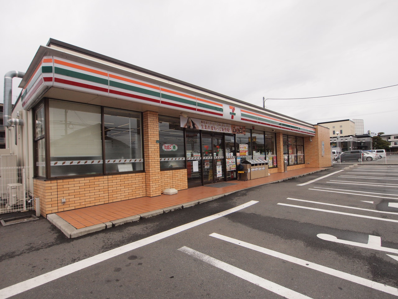 コンビニ　セブンイレブン福岡北原店（コンビニ）まで266m