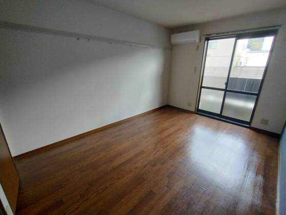 居室・リビング　※別部屋の写真です