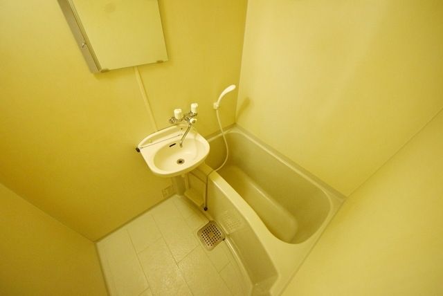 バス・シャワールーム　★お問い合わせはタウンハウジングまで★