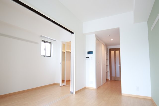 居室・リビング　※別室の間取り違いの参考写真です。