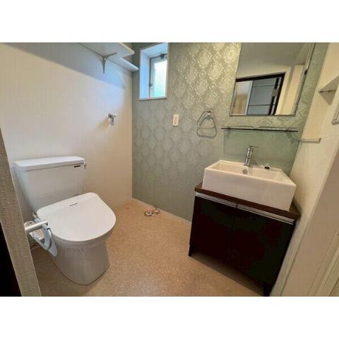 トイレ　トイレ