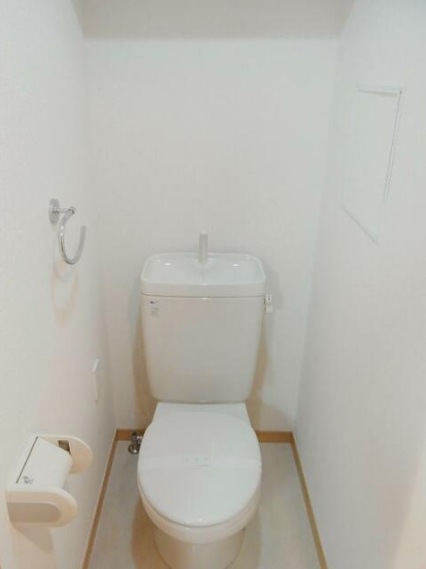 トイレ　※参考写真