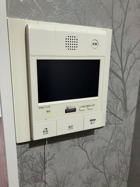 セキュリティ　写真は同タイプ住居です。