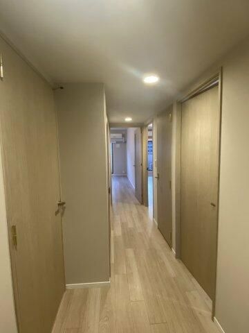 収納　写真は同タイプ住居です。