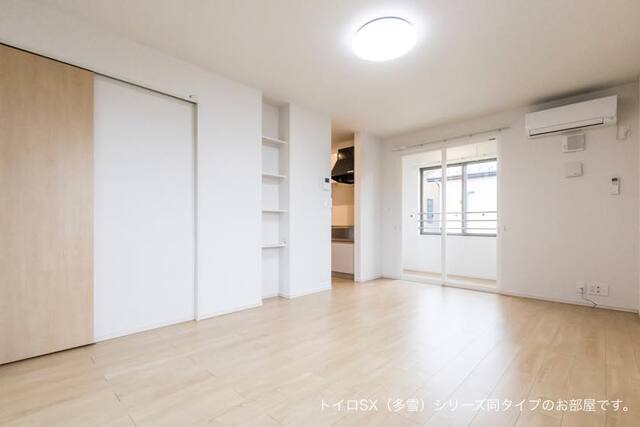 居室・リビング　居室・リビング