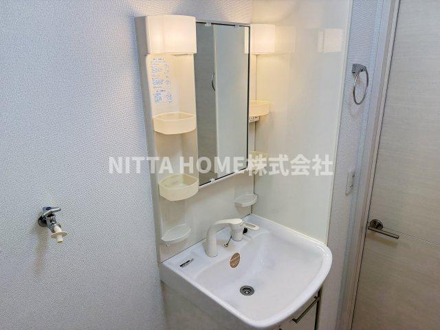 洗面設備　独立洗髪洗面台で身支度もばっちりです☆