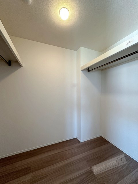 収納　大容量のウォークインクローゼット付き♪