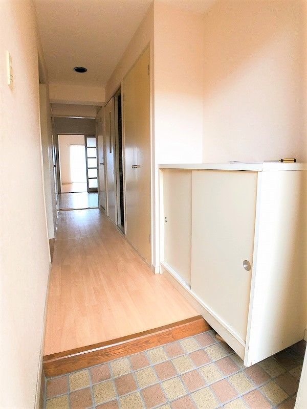 玄関　玄関