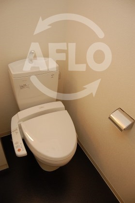 トイレ　ラナップスクエア南堀江　温水洗浄便座