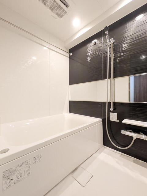 バス・シャワールーム　浴室