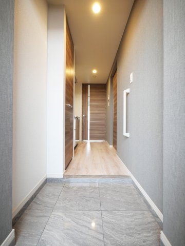 玄関　過ごしやすい室内です