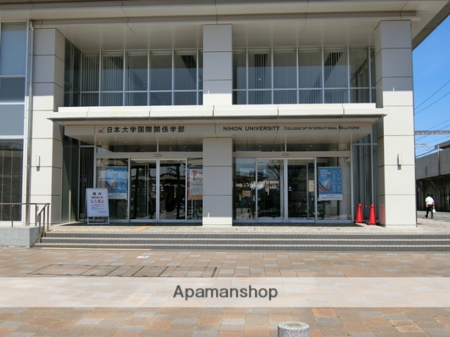 大学・短大　日本大学国際関係学部　三島駅北口公舎（大学・短大）まで372m
