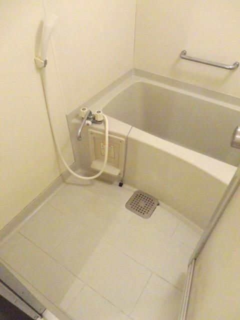 バス・シャワールーム　★バストイレ別のお部屋です★