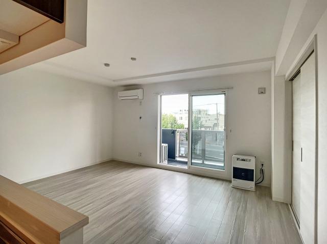 居室・リビング　リビング１