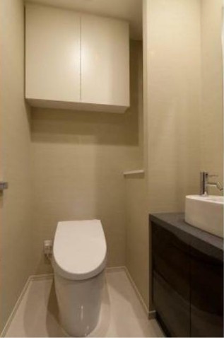 トイレ　※こちらの写真は他部屋になり参考写真です