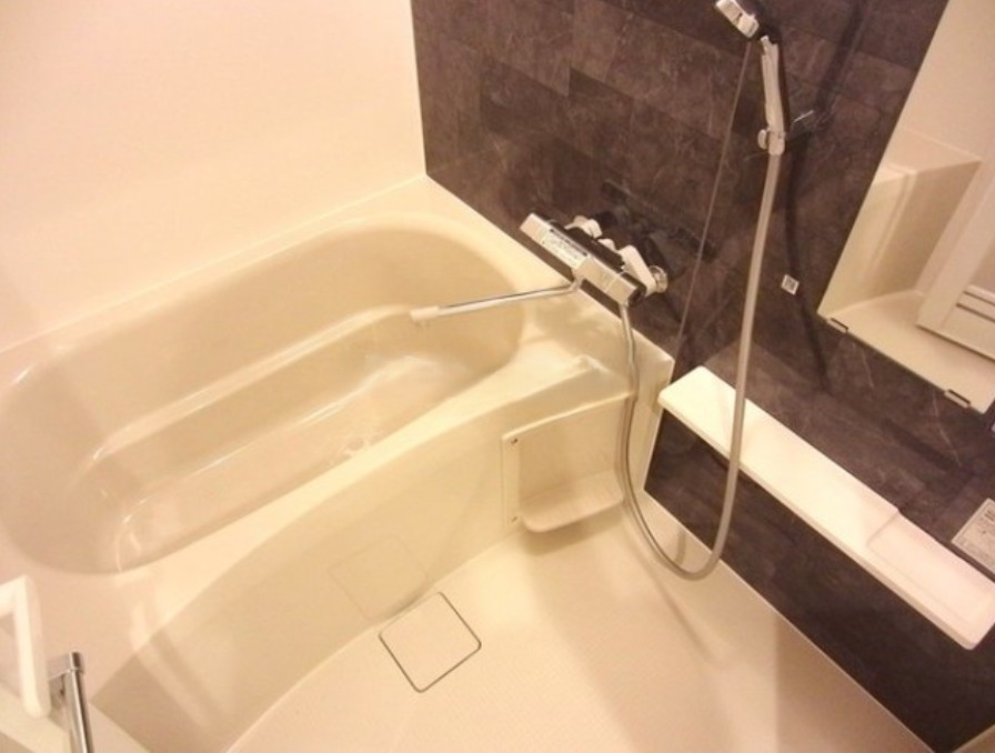 バス・シャワールーム　風呂