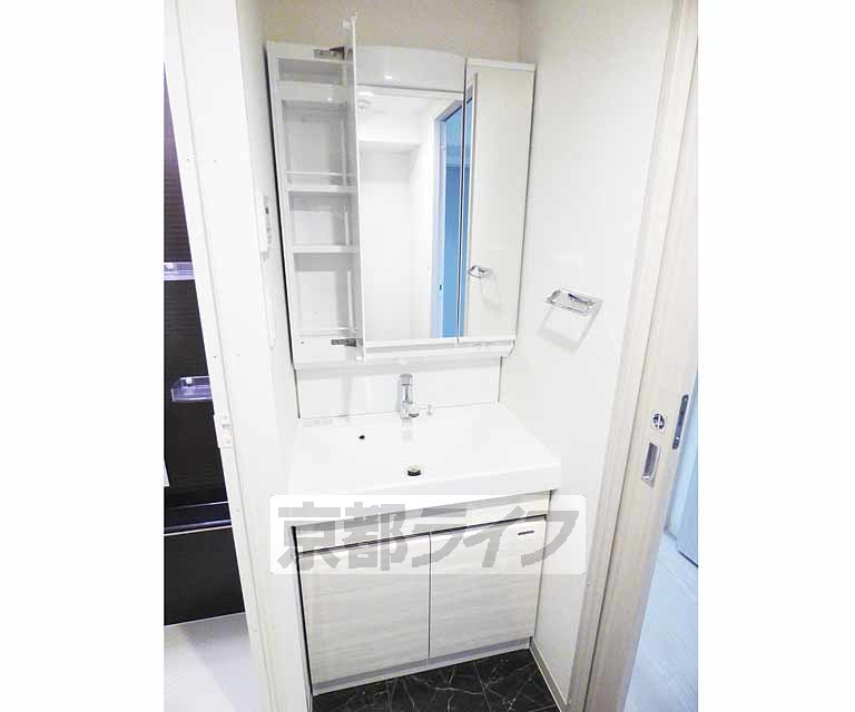 洗面設備　独立洗面台