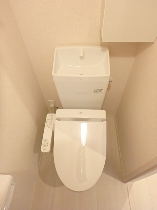 トイレ　図面と現状に相違がある場合には現状を優先