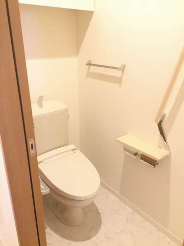 トイレ　温水洗浄便座♪