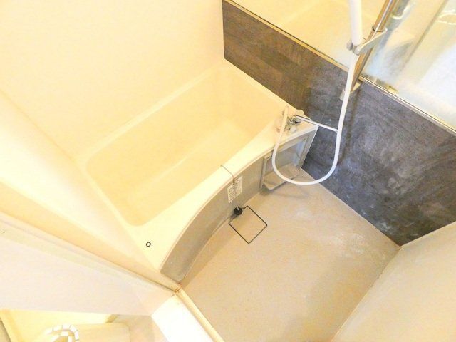 バス・シャワールーム　浴室