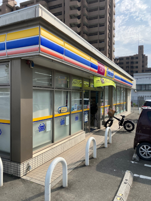 コンビニ　ミニストップ博多寿町店（コンビニ）まで579m