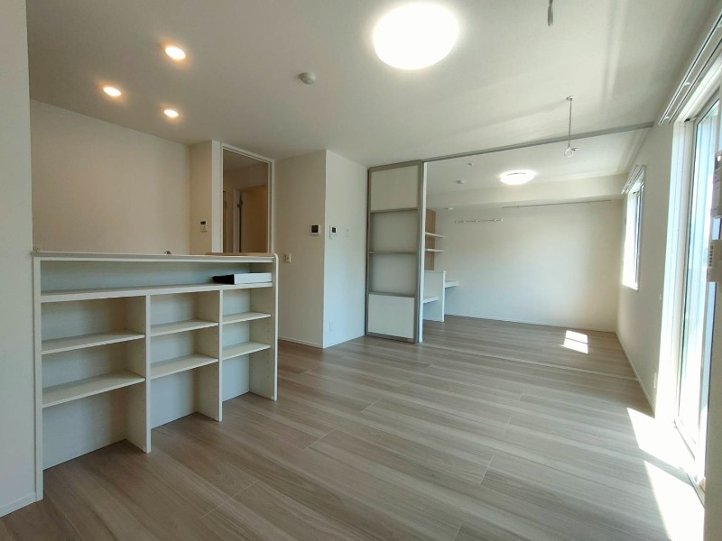 居室・リビング　図面と現状に相違がある場合には現状を優先