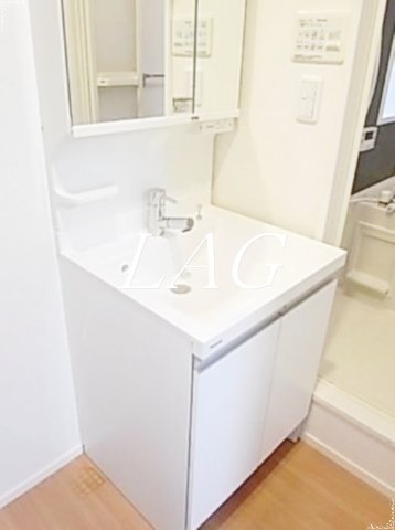 洗面設備　洗面台です。