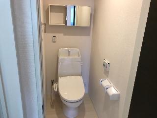 トイレ　シャワー付トイレ