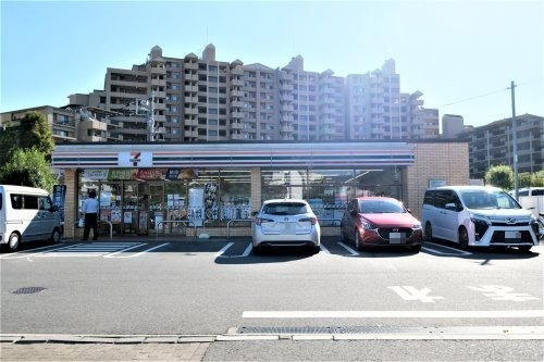 コンビニ　セブンイレブン 国立学園通り店（コンビニ）まで622m