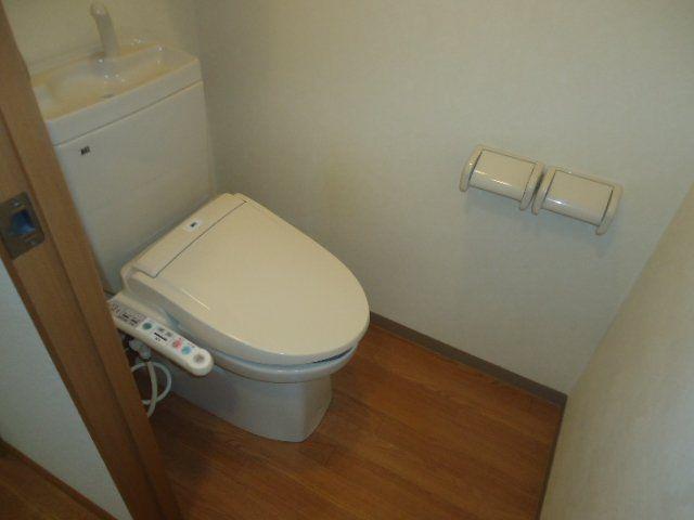 トイレ　シャワー付トイレ