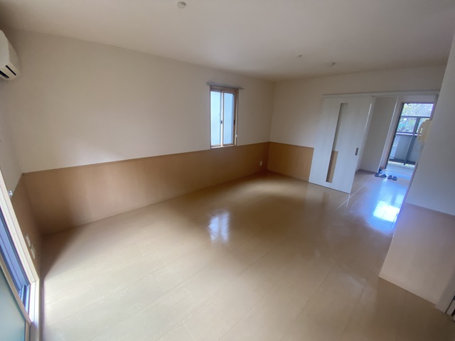 居室・リビング　ツートンのデザインがまた素敵。