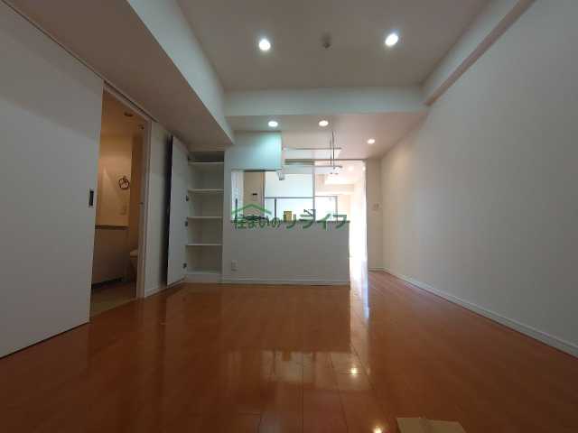 居室・リビング　※別部屋参考写真