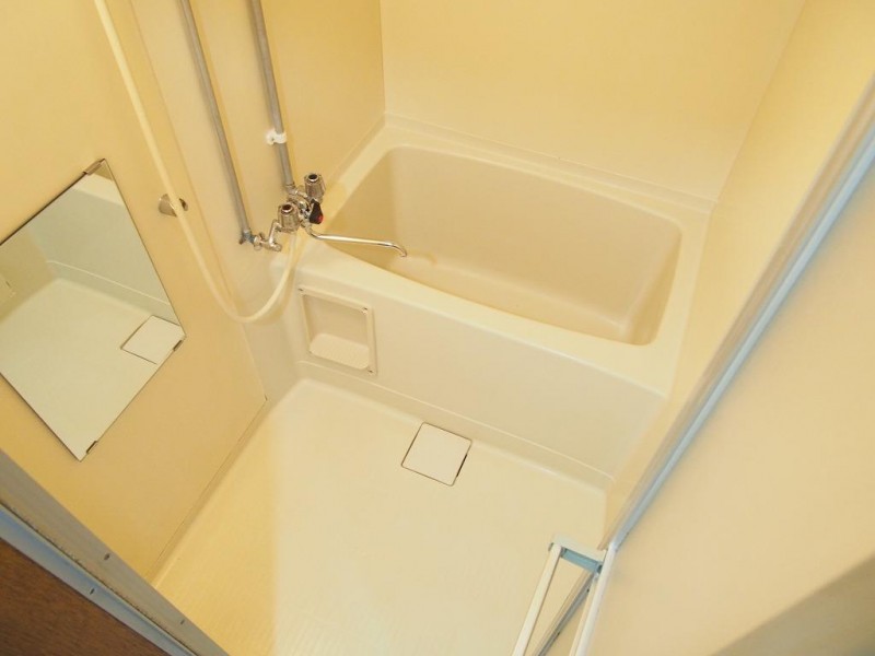 バス・シャワールーム　浴室