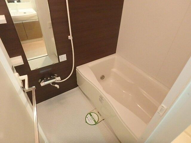 バス・シャワールーム　日々の疲れを癒すお風呂付です