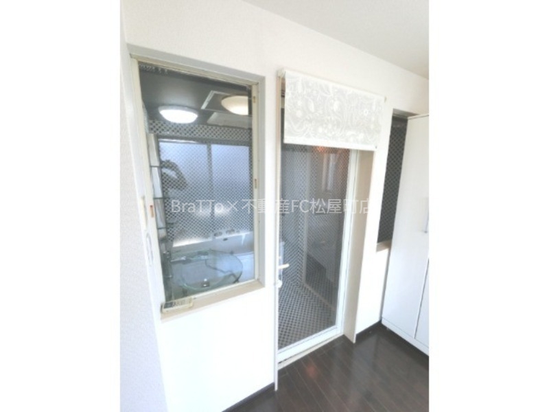 バス・シャワールーム　浴室スペース