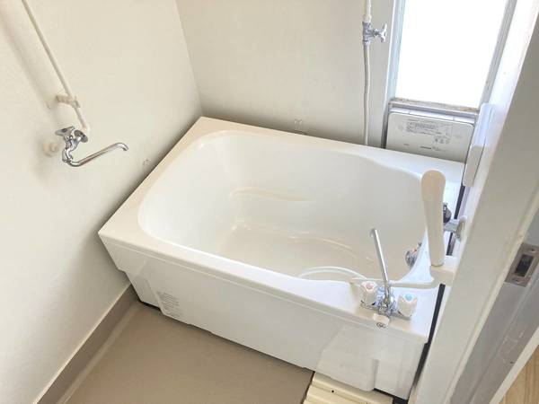 バス・シャワールーム　ビレッジハウスの同一物件・同一タイプの間取りの写真です