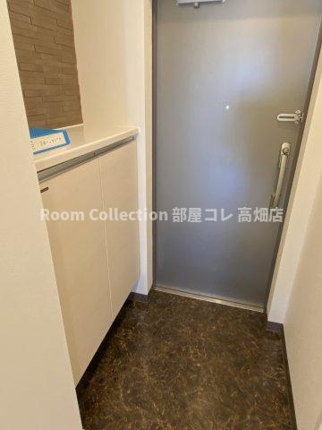 玄関　※同物件他部屋写真 反転の場合有