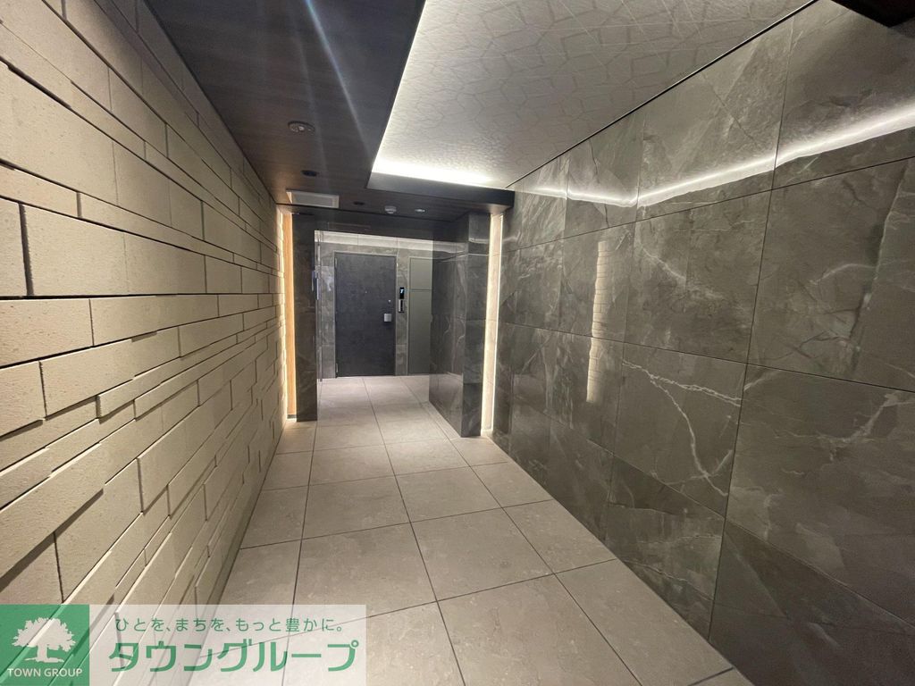 ロビー　エントランス