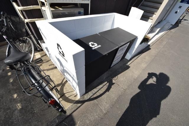 その他共有部分　★ごみ置き場もオシャレですね★