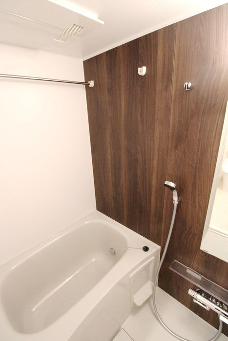 バス・シャワールーム　バス