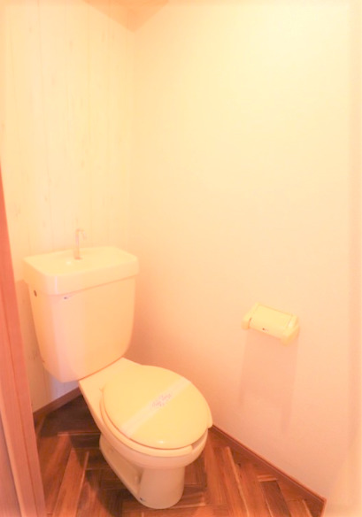 トイレ　トイレもきれいです