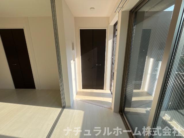 玄関　玄関（イメージ）