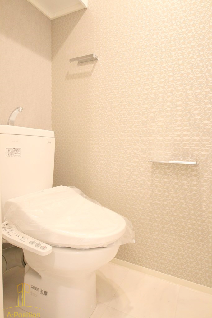 トイレ　シーズンフラッツ阿波座