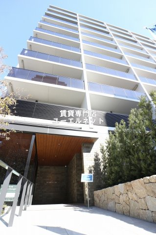 建物外観　シンプルで洗練されたデザインが毎日の暮らしに心地よさをプラス