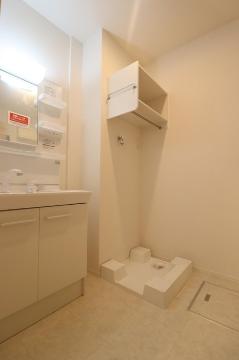 洗面設備　洗髪洗面化粧台