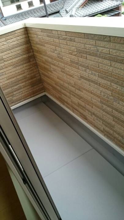 バルコニー　バルコニー